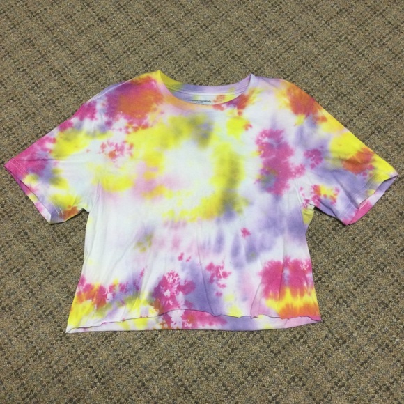 Tops - SOLD!    Tie Dye Crop T-Shirt * NEW * Size:  S